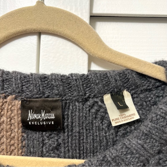Neiman Marcus Cashmere Oversized Sweater Patchwork Size Large - Picture 2 of 14